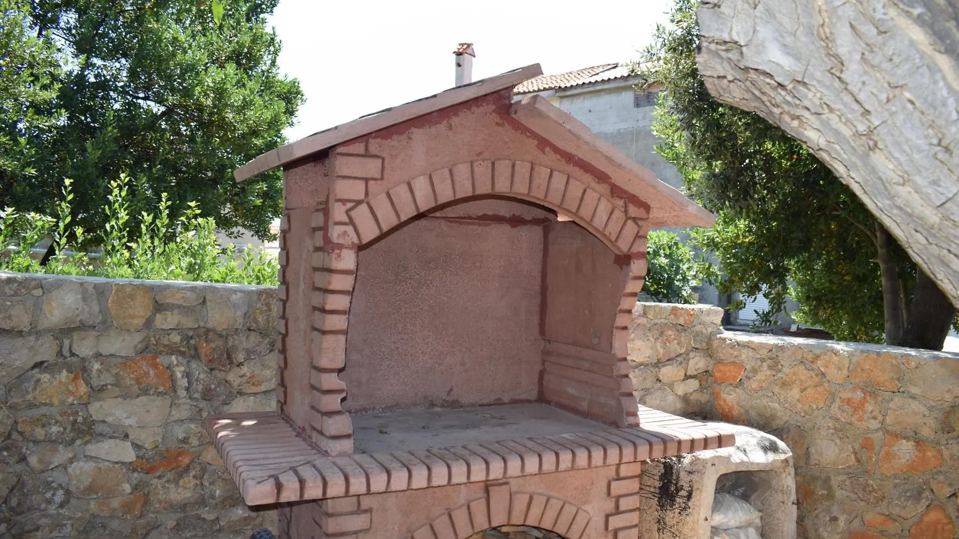 Apartments Kamelija Punat
