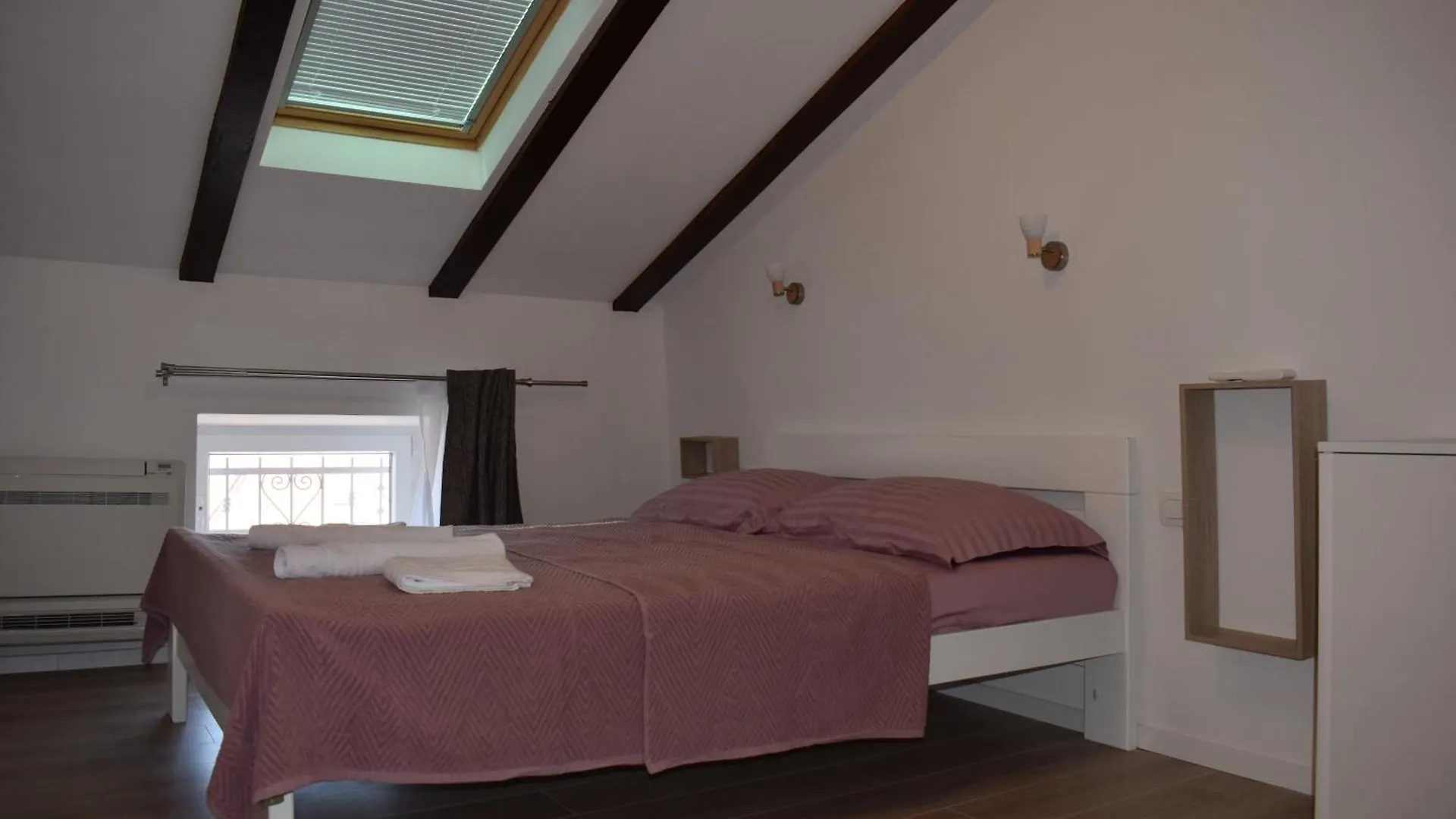 Apartments Kamelija Punat Croatia