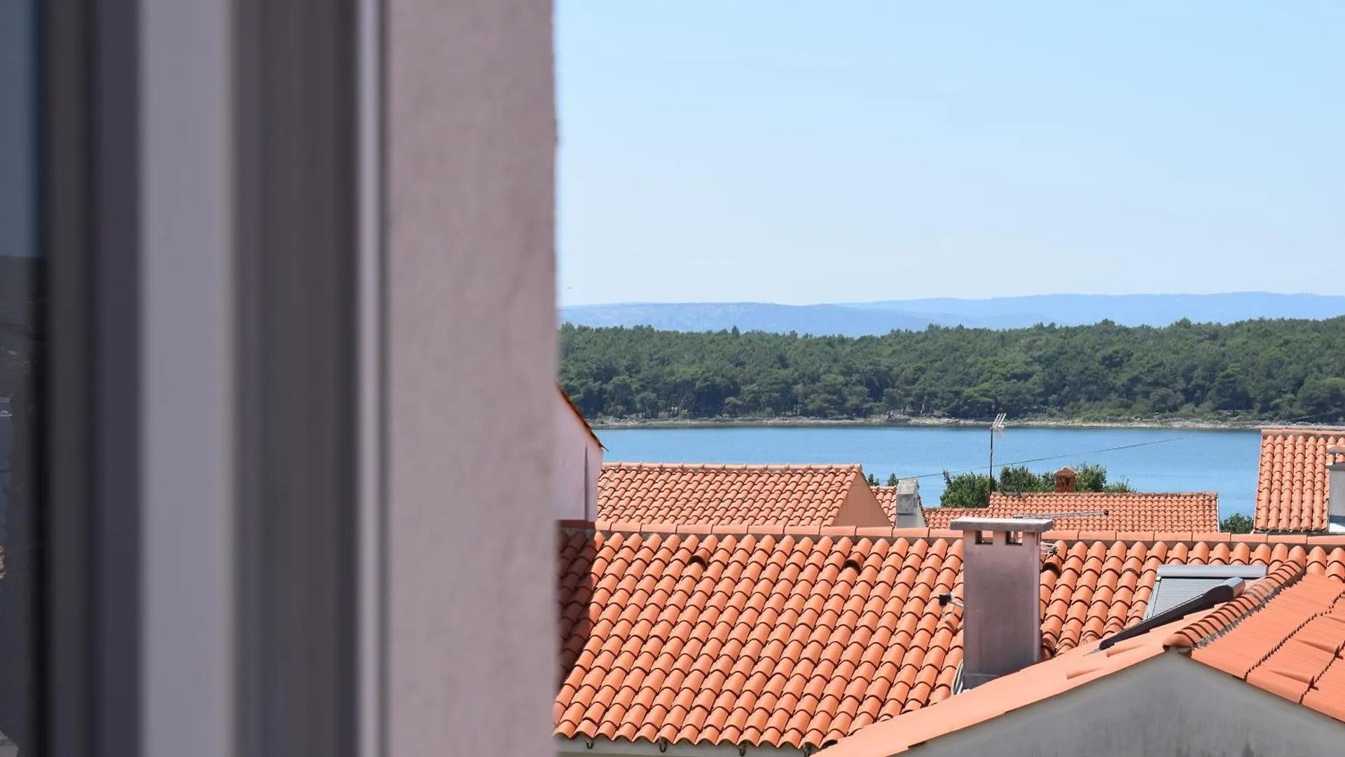Apartments Kamelija Punat